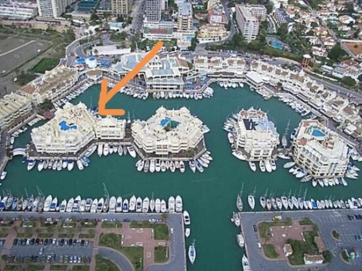 Lujoso Apartamento En De La Isla De Puerto Marina เบนัลมาเดนา ภายนอก รูปภาพ